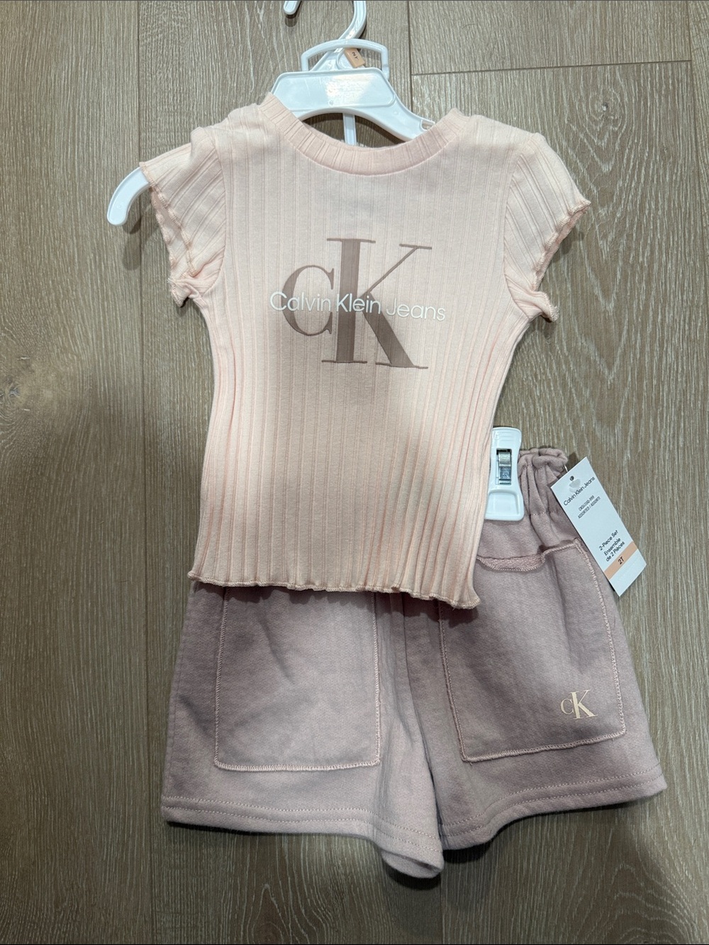 Calvin Klein Jeans Light Pink Ribbed Logo Short Sleeve Tee and shorts